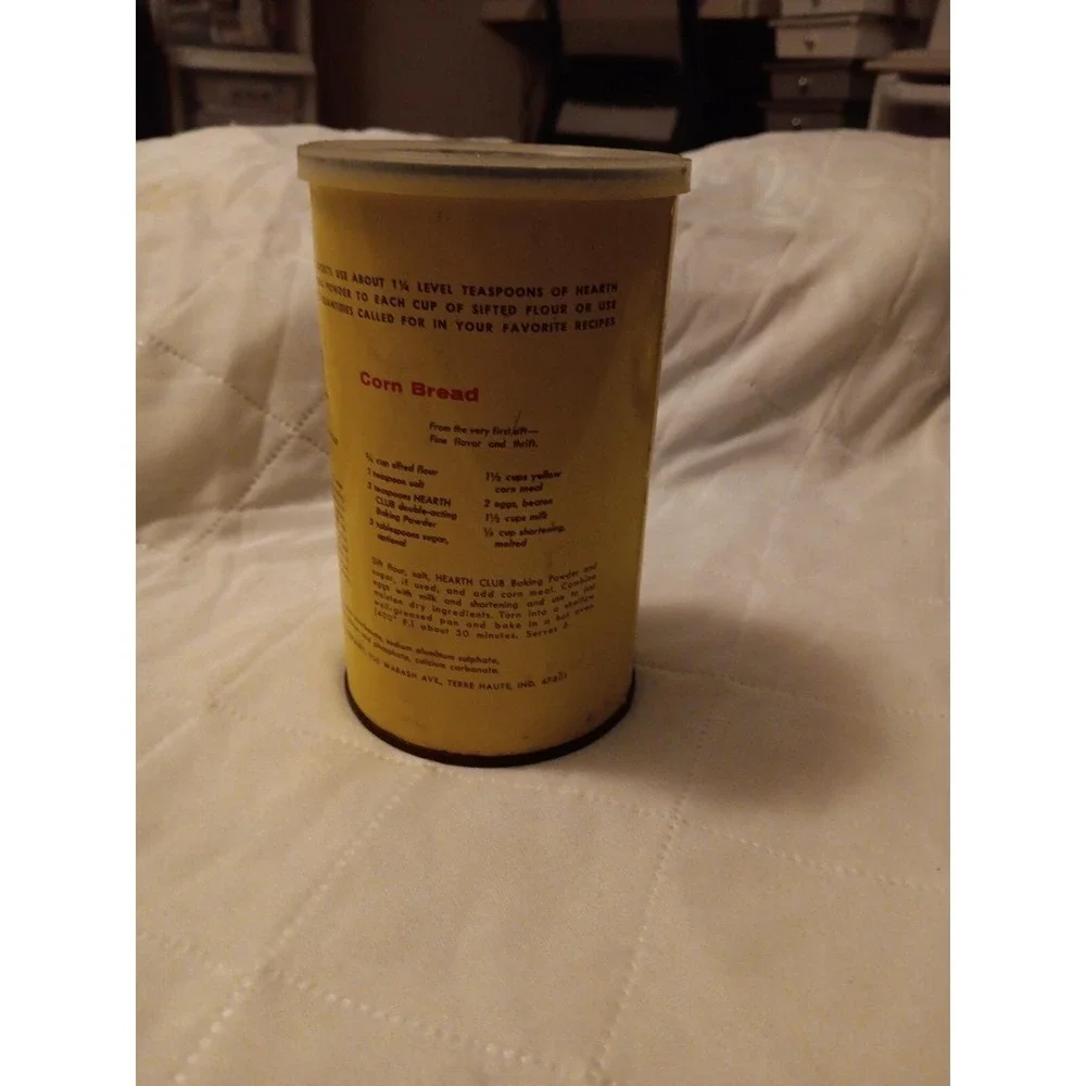 Hearth Club Baking Powder 10 Pound Tin (1950s)